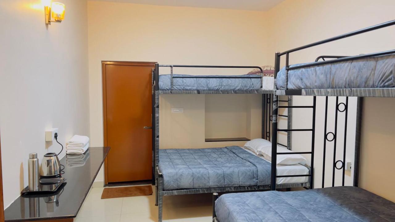 Perinba Vilas Inn Ketti Dış mekan fotoğraf