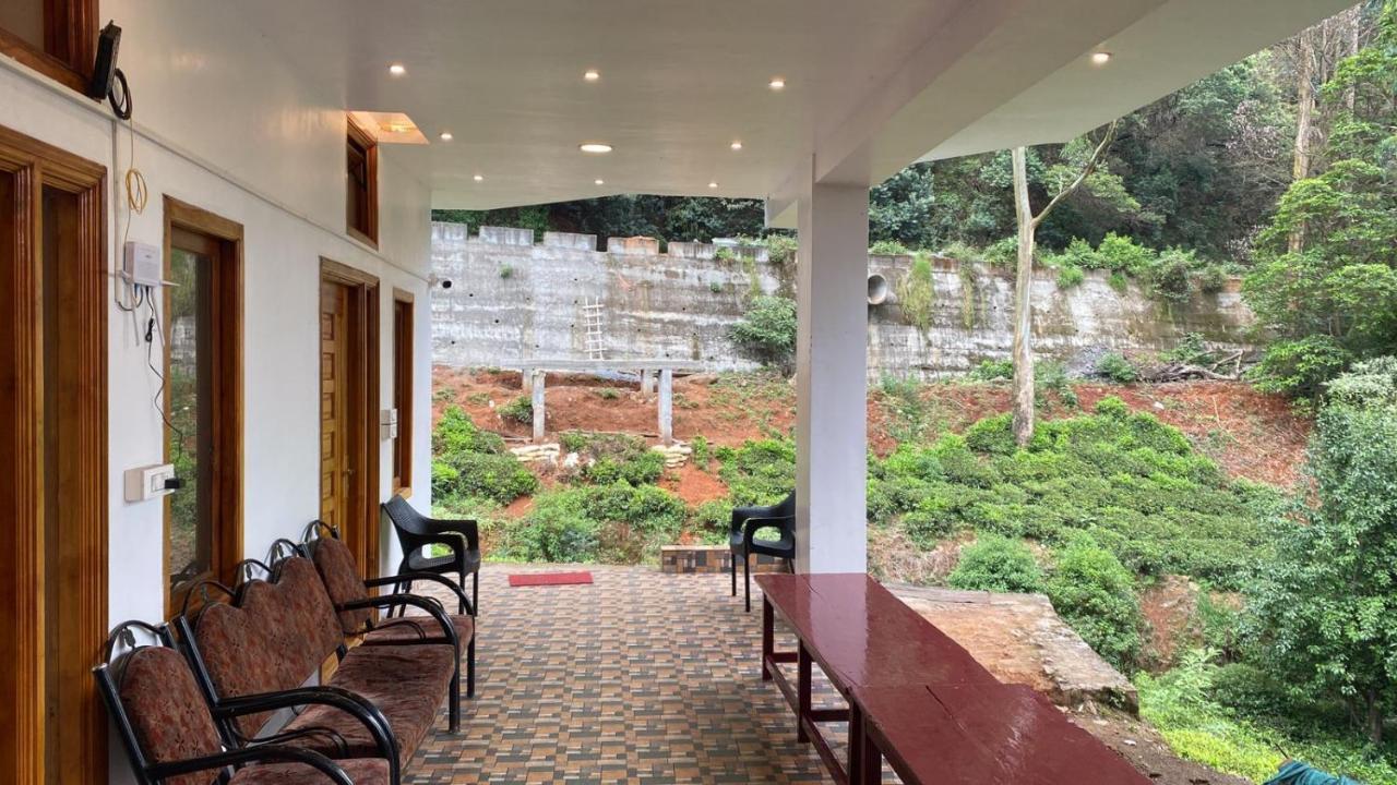 Perinba Vilas Inn Ketti Dış mekan fotoğraf